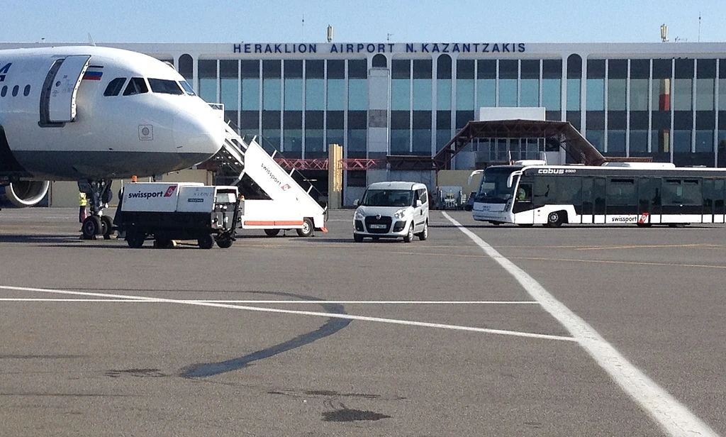 Private transfer from Heraklion Airport to Agios Nikolaos